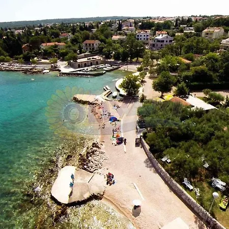 1 * Malinska